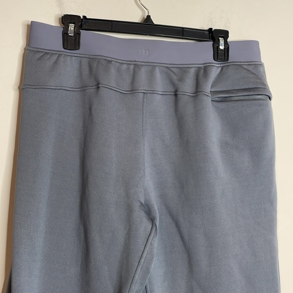 SOLD Lululemon | Men’s Grey Zeroed In Slim Fit Soft Sweatpants Size Large - Picture 4 of 7